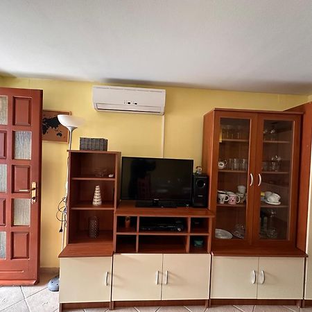 Apartman Lana Kaštela Exteriör bild