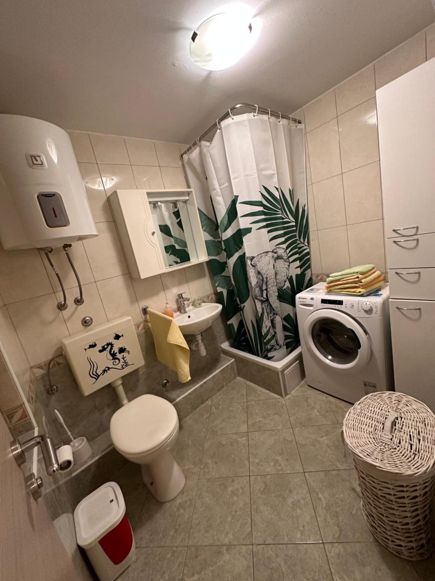 Apartman Lana Kaštela Exteriör bild